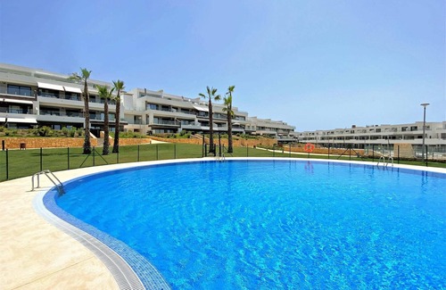 Golf Bahia Apartment | Palmleaf Wilt u er Even Tussenuit Naar de Zon? Niet te ver Vliegen?