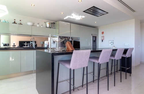 Ferragudo Apartment | Palms 10 - Luxury state of the art, spacious apartment