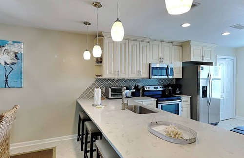 Dune Allen Beach Condo | Palms North #7B - Dune Buddy | Near Beach + Pool