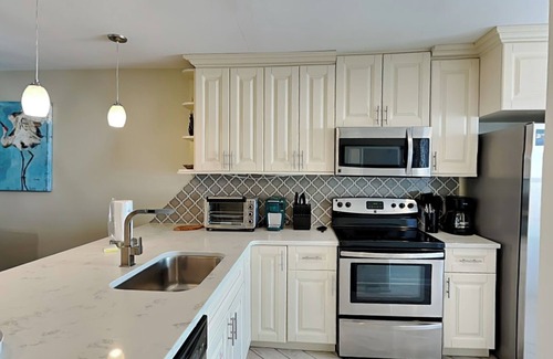 Dune Allen Beach Condo | Palms North #7B - Dune Buddy | Near Beach + Pool