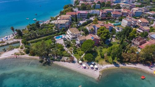 Nidri Apartment | Palmyra Beachfront Studios
