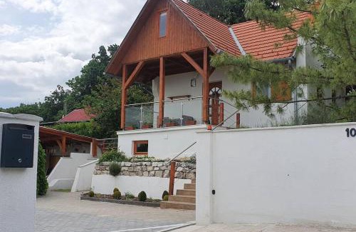 Paloznak House | Paloznak Panoráma