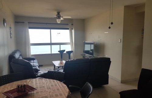 Kingsborough Apartment | Pam's Beach Flat