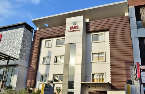Mayiladuthurai Hotel | Pams Residency
