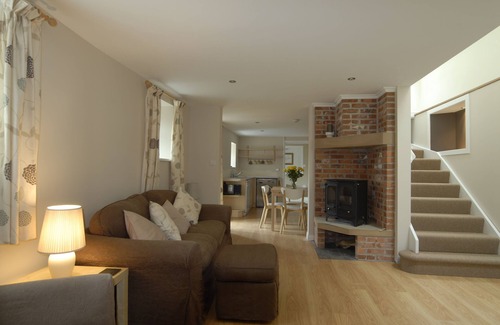 Cupar Cottage | Pan-Tiled Stone Cottage in small hamlet near St Andrews Golf