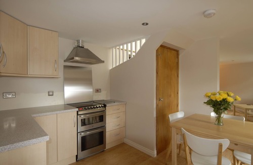 Cupar Cottage | Pan-Tiled Stone Cottage in small hamlet near St Andrews Golf