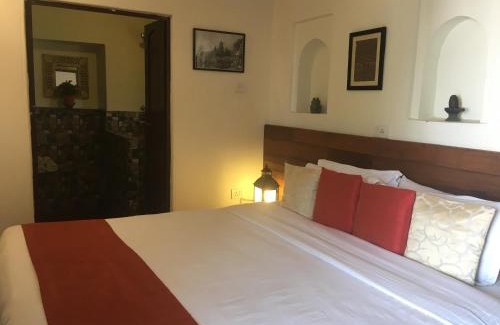 Varanasi Bed & Breakfast | Panchkote Raj Ganges