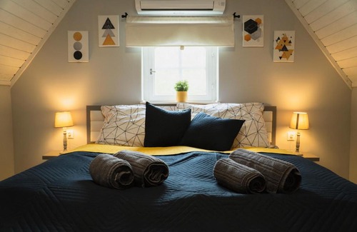 Mencshely Apartment | Panoráma Borbirtok