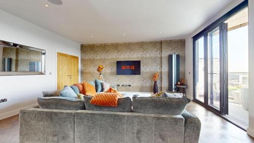 Ashford Apartment | Panorama Penthouse