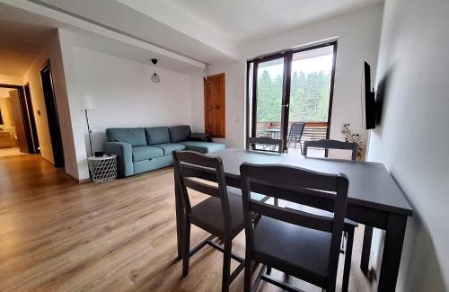 Predeal Apartment | Panorama Pine Retreat - Spacious 2-Bedroom Flat