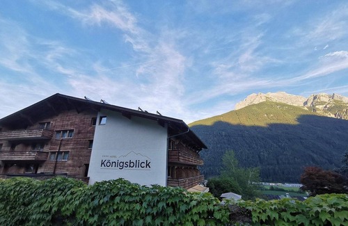 Medraz House | Panorama Suite Gletscherblick 231 - Hotel Königsblick by keyone