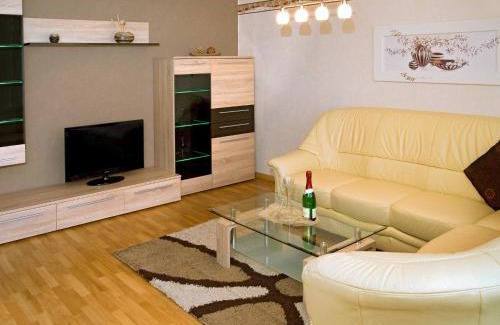 Masserberg Apartment | Panoramaferienwohnung Bergwiese
