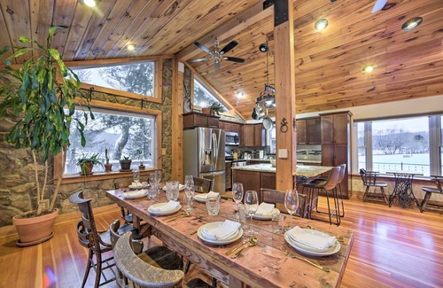Harpersfield House | Panoramic Catskills Farmhouse and Spa