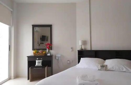 Peyia Town Apartment | Panoramic Holidays - Deluxe 3