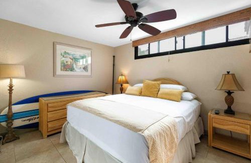 Honokowai Apartment | Panoramic Ocean View 1BR Condo Suite 150 feet from the Ocean at Papakea Ocean Front Resort condo