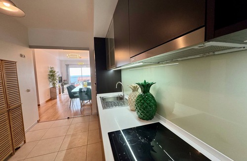 Madeira Island Apartment | Panoramic Sea View - Elegance & Serenity in Madeira
