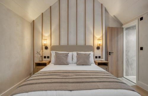 Mumbles Apartment | Panoramic Sea View Apartment