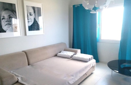 Larnaca Apartment | Panoramic sea view apartment