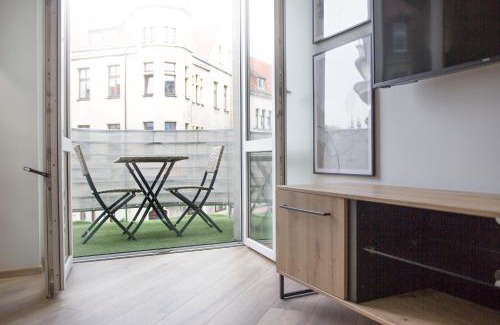 Gliwice Apartment | Panoramic Terrace, Family-Friendly, 1min to Square