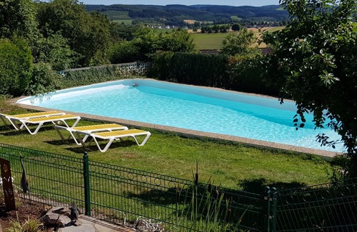 Silbecke Apartment | Panoramic-view Apartment in Attendorn-Silbecke with Garden