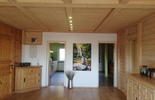 Kurort Brotterode Apartment | Panoramic-view Apartment in Kurort Brotterod with Sauna