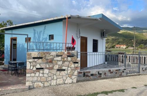 Albania House | PANORAMIC VIEW Xhanari Guesthouse Tepelene