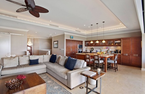 Wailea House | Panoramic Views - Fourth Row Ho'olei - One of a Kind 112-4