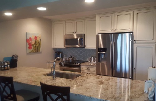 Forest Beach Condo | Panoramic Views of Little Traverse Bay in Harbor Springs