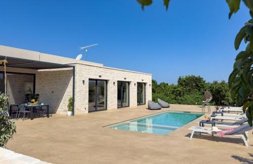 Agia Villa | PanStel - Villa Aurora with private pool jacuzzi