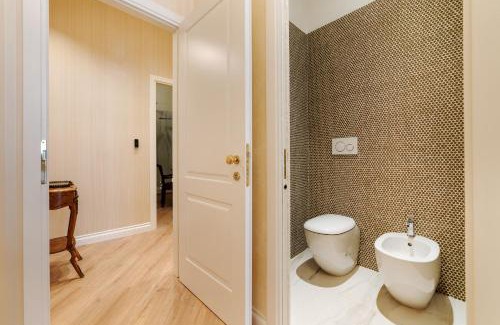 Rione VIII Sant'Eustachio Apartment | Pantheon Hedonism