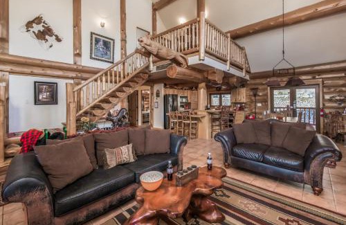 Ruidoso House | Panther Lodge