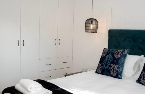 Milnerton Apartment | Panthera Cottage Milnerton