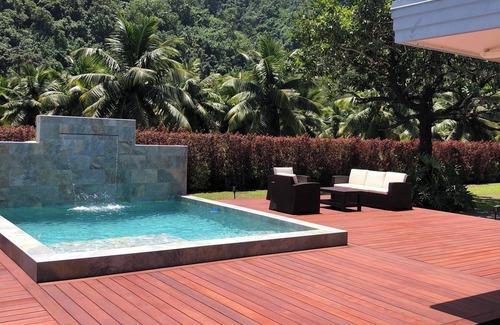 Papara Villa | Paparadise, a haven of peace in the heart of Papara on the island of Tahiti.