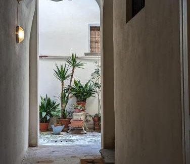 Citta Alta House | Papavero Piazza Delfino