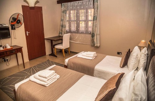 Kireka Bed & Breakfast | Papaya Holiday Home