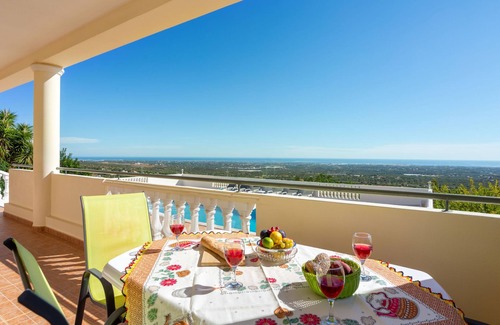 Vale Grande House | Paraíso by Interhome