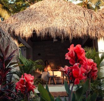 Saladita Villa | Paraíso del Surf, A 50m de las Olas Perfectas, AC, Starlink, Piscina, La Saladita surf