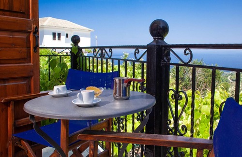 Agios Dimitrios Apartment | Paradeisos Double Room With Balcony 5