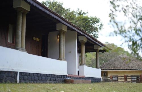 Peermade Hotel | Paradisa Nature Resort