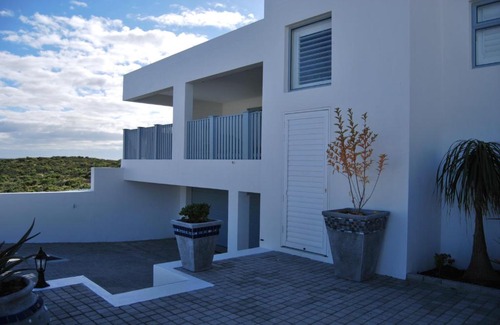 Paradise Beach House | PARADISE 25