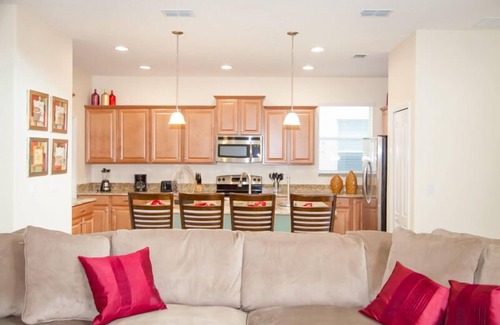West Kissimmee House | Paradise Abode Near Disney World With Private Pool