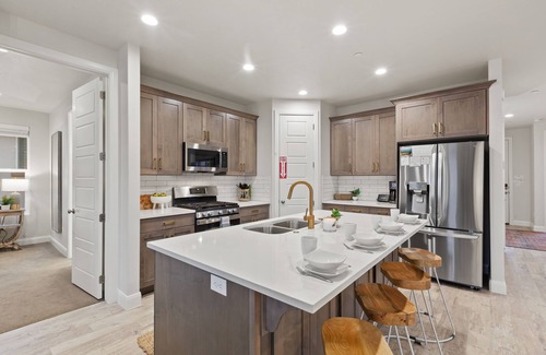 Washington House | Paradise at 3 Pools at Paseos 1373 Resort | Private Kiddy Pool, Adult Pool, Hot Tub, & more