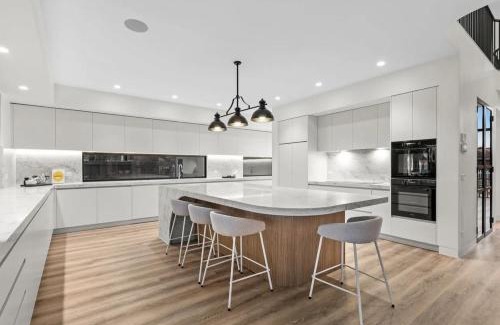 Patterson Lakes House | Paradise at Patterson