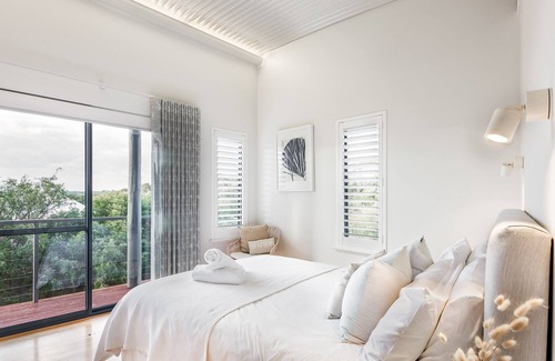 Gnarabup House | Paradise By The Beach- Exclusive Escapes. 4 bed 2 bath Margaret River beach house with games room
