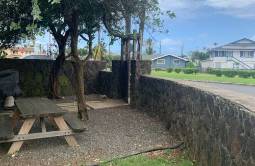 Laie House | Paradise by the beach