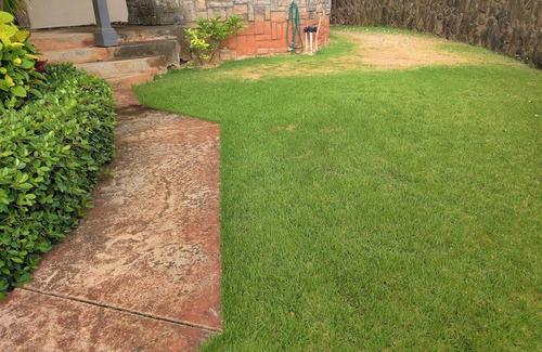 Laie House | Paradise by the beach