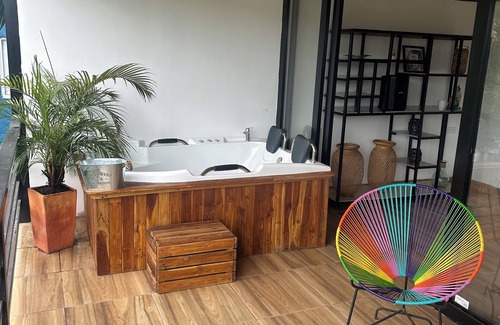 Villavicencio Cabin | Paradise Cabin Jacuzzi Exclusive City View