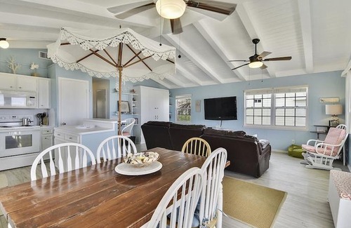 Spanish Grant House | Paradise Found by Ryson Vacation Rentals