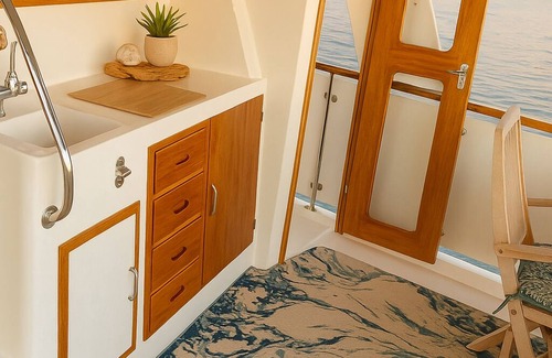 Recinto Portuario Boat Rental | Paradise Found| Unique 2BR Yacht, sleep 6