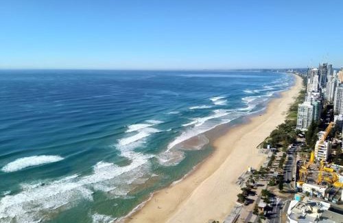 Surfers Paradise Apartment | Paradise Found - Where City and Surf Collide